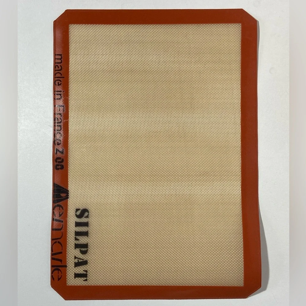 NWT Set 3 Williams Sonoma Friends Spatula Silpat French Baking Mat Oven Glove